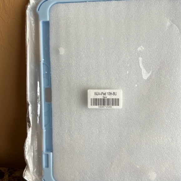 Case for iPad 10th generation for 10.9 inch tablet. - Picture 7 of 7